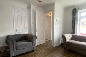 Familyfriendly- Sleeps5- Freeparking- Garden - Image 4