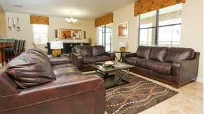Grande villa conviviale et familiale avec jacuzzi et piscine privée - Image 4