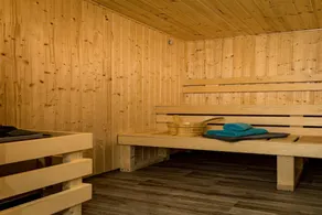 Fantastic Spacious Holiday Apartment in Nature - Image 4