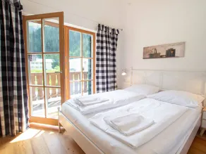Holiday home with garden, terrace & barbecue | Mountain view - Image 2