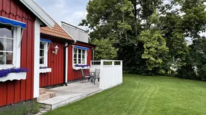 Flat with terrace, garden & barbeque - Image 3