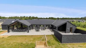 Weiträumiges Ferienhaus mit Grill, Sauna und Terrasse | Haustiere erlaubt - Image 2