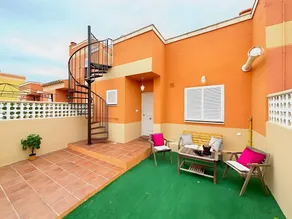 Ferienhaus mit Garten, Grill und Terrasse | Meerblick - Image 3