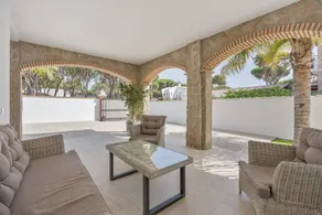 Voll ausgestattetes Ferienhaus mit privatem Pool, Garten und Grill | Neben dem Strand - Image 3