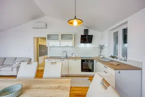 Apartment | Water view - Image 4
