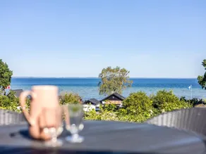 Family-oriented holiday home with terrace & BBQ | Sea view | Close to the beach | Pets are welcome - Image 5
