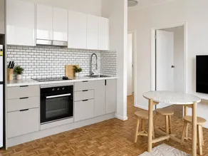 Saltline Bondi Stays Bondi Junction Coastal City Retreat - Image 4