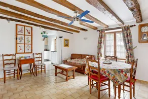 Family-oriented lovely cottage with terrace, garden & barbecue | Garden view - Image 4