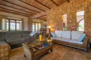 Villa with barbecue - Image 4