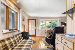 Holiday home with terrace & BBQ | Pet-friendly - Image 3