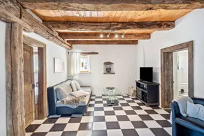 Fully equipped beautiful flat with BBQ, terrace & garden | Garden view | Pets allowed - Image 2