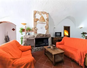 Aparthotel con piscina, giardino e griglia - Image 5