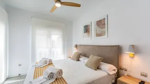Apartment with pool & terrace - Image 5