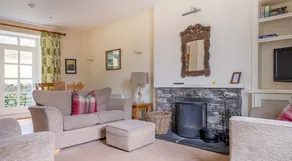 Children-friendly lovely cottage with garden, terrace & pool | Dogs allowed - Image 4