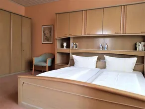 Family-oriented nice flat with garden - Image 3