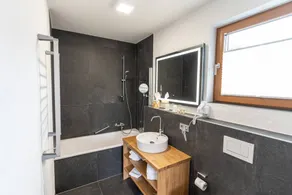 Casa con sauna, idromassaggio e griglia | Vista panoramica - Image 3