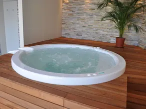 Pleasant flat with garden, pool & terrace - Image 5