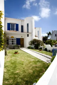 Villa 'Da Lua' with Shared Pool, Wi-Fi and Air Conditioning - Image 3