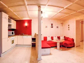 Holiday apartment with barbecue, garden & terrace | Mountain view - Image 2
