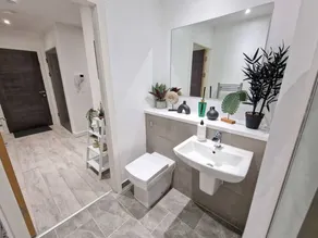 Liverpool City Centre Flat by City SuperHost - Image 5