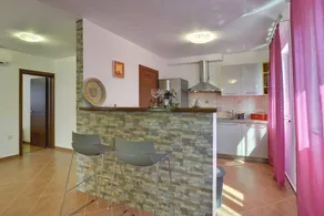 Ferienhaus mit Whirlpool, Grill und Terrasse - Image 2
