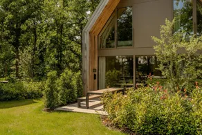 Wunderschönes Ferienhaus mit Terrasse, Garten und Grill | Ideal für Homeoffice - Image 5