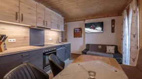 Child-friendly flat with pool, BBQ & terrace | Ski nearby - Image 3