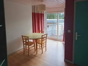 Kinderfreundliches Ferienhaus mit Terrasse und beheiztem Pool | Haustiere erlaubt - Image 5