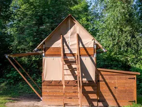 Unique accommodation with terrace & pool - Image 4