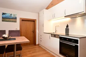 Holiday apartment with sauna & garden | Mountain view - Image 3