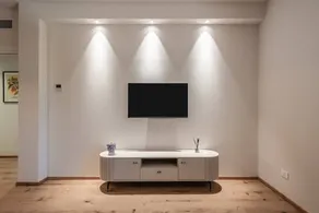 Holiday apartment with garden, pool & terrace | Mountain view - Image 3
