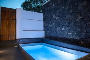 Holiday apartment with private pool, garden & fast internet | Garden view - Image 2