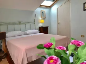 Chambre chez l'habitant avec jardin et piscine | Vue piscine - Image 2