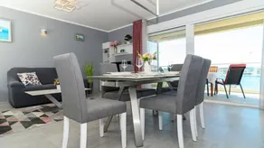 Fully equipped pleasant holiday apartment with terrace | Sea view - Image 5