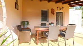 Holiday home with terrace, barbecue & garden - Image 3