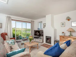 Cottage with garden & terrace | Sea view - Image 2