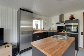 Casa vacacional apropiada para familias con terraza y barbacoa - Image 3