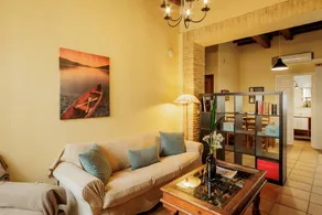 House with terrace | Close to Seville Cathedral | City view | Suitable for remote work | Pets allowed - Image 3