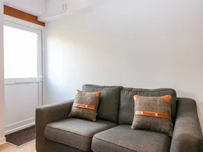 Cottage with garden - Image 4