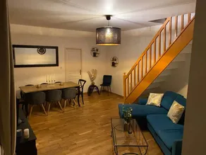 Maison avec jardin, terrasse et barbecue - Image 2
