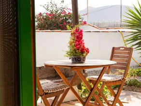 House with BBQ, garden & terrace - Image 5