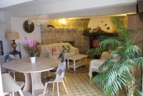 Holiday Home 'La Bastide Des Moines' with Mountain View, Private Garden and Wi-Fi - Image 5