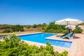 Holiday home with barbecue, garden & terrace | Mountain view - Image 3