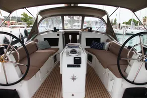 Charmant bateau avec 2 chambres à coucher pour 4 personnes - Image 3