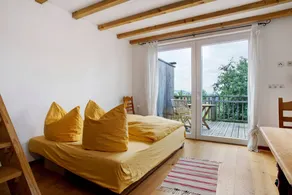 Appartamento con terrazza, giardino e griglia | Vista sul giardino - Image 5