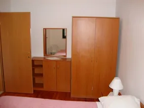 Holiday apartment with terrace - Image 5
