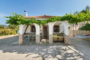 Fully equipped house with fast internet, BBQ & garden | Mountain view | Pets allowed - Image 3
