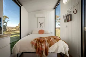 Fantastic Tiny House with Fire Pit and Close to Great Hiking Trails in Towrang, New South Wales - Image 5