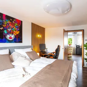 Holiday apartment with terrace & garden | Garden view - Image 3