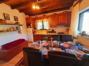 Fully equipped holiday home with BBQ, garden & terrace | Mountain view | Good for workation - Image 2